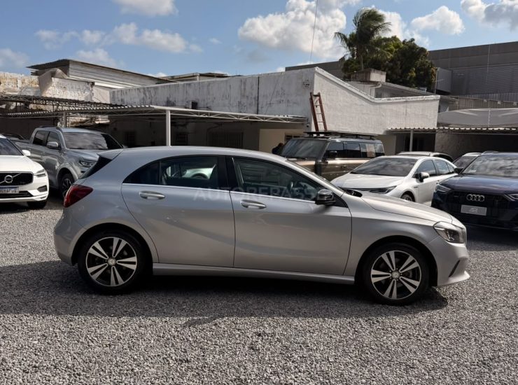 Mercedes-Benz A 200