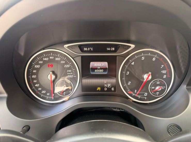 Mercedes-Benz A 200