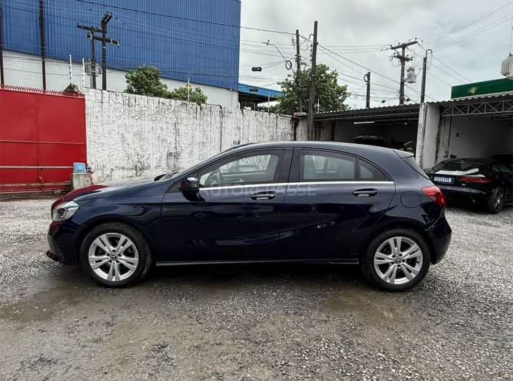 Mercedes-Benz A 200