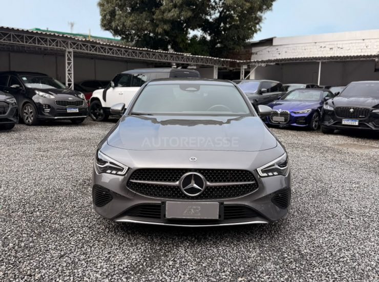 Mercedes-Benz CLA 200