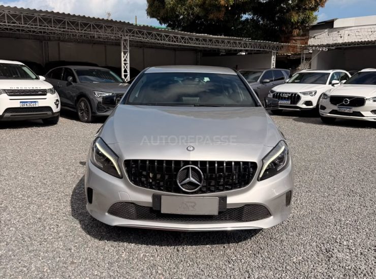 Mercedes-Benz Classe A 200 1.6 TB/Flex Aut. 2015