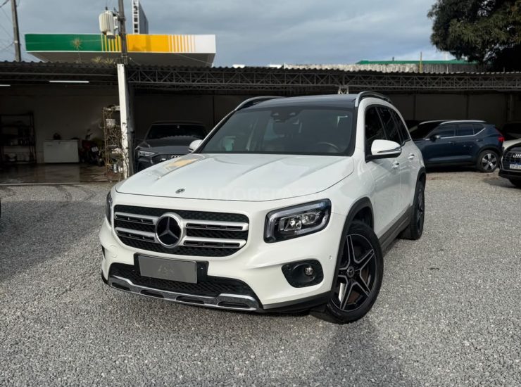 Mercedes-Benz GLB 200