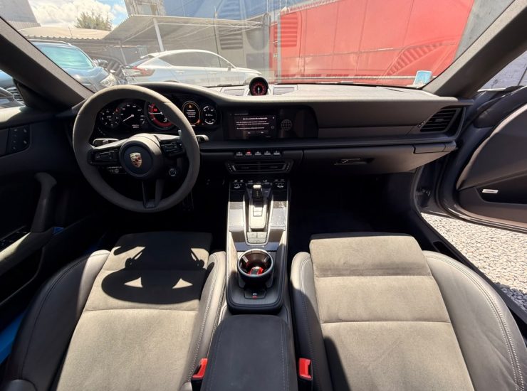 Porsche 718 Cayman 2.0 300cv 2024