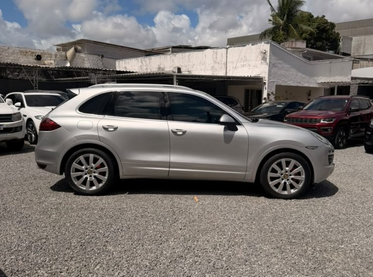 Porsche Cayenne V6 3.2/3.6 24V 2011