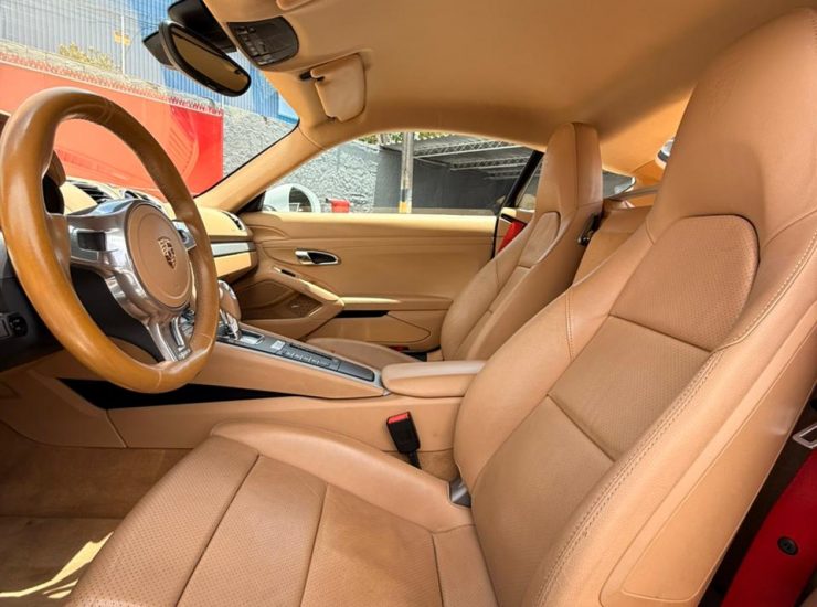 Porsche Cayman