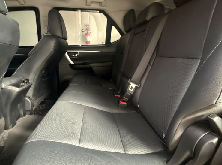 Toyota Hilux SW4