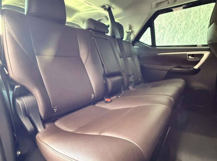 Toyota Hilux SW4 SRX 4x4 2.8 TDI 16V Dies. Aut. 2018