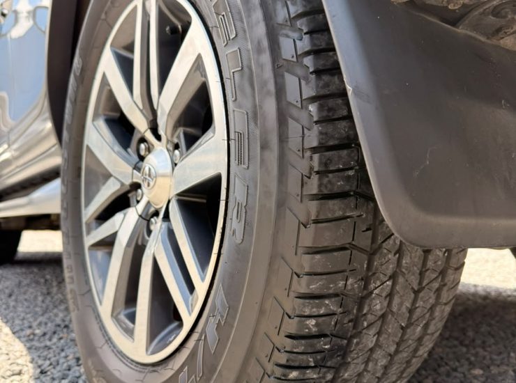 Toyota Hilux SW4 SRX 4x4 2.8 TDI 16V Dies. Aut. 2018