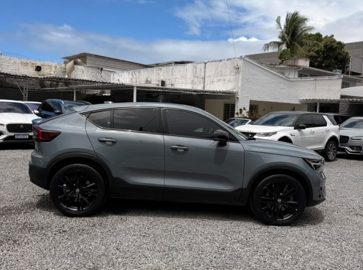 Volvo C40 Twin Ultimate (Elétrico) 2023