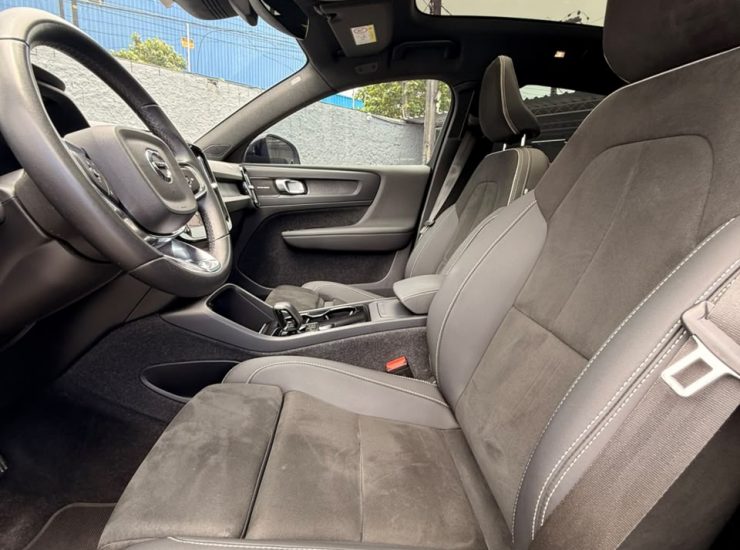 Volvo C40 Twin Ultimate (Elétrico) 2023