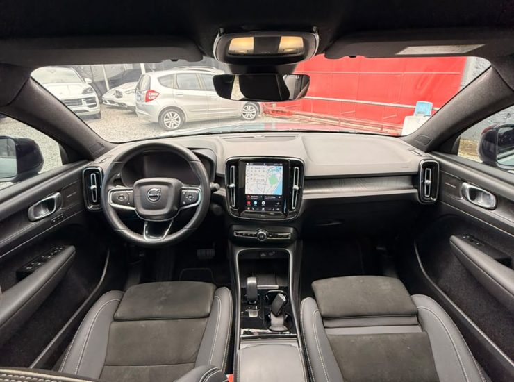 Volvo C40 Twin Ultimate (Elétrico) 2023