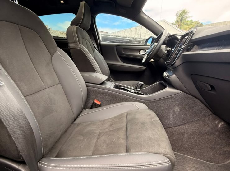 Volvo C40 Twin Ultimate (Elétrico) 2023