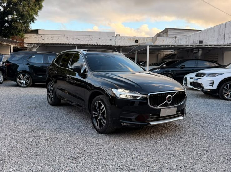 Volvo XC 60 T-5 MOMENTUM 2.0 254cv AWD 5p 2020