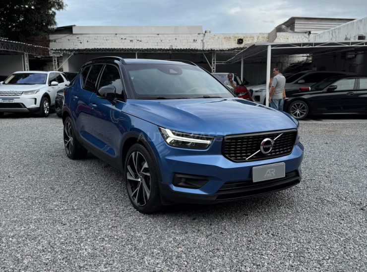 Volvo XC40