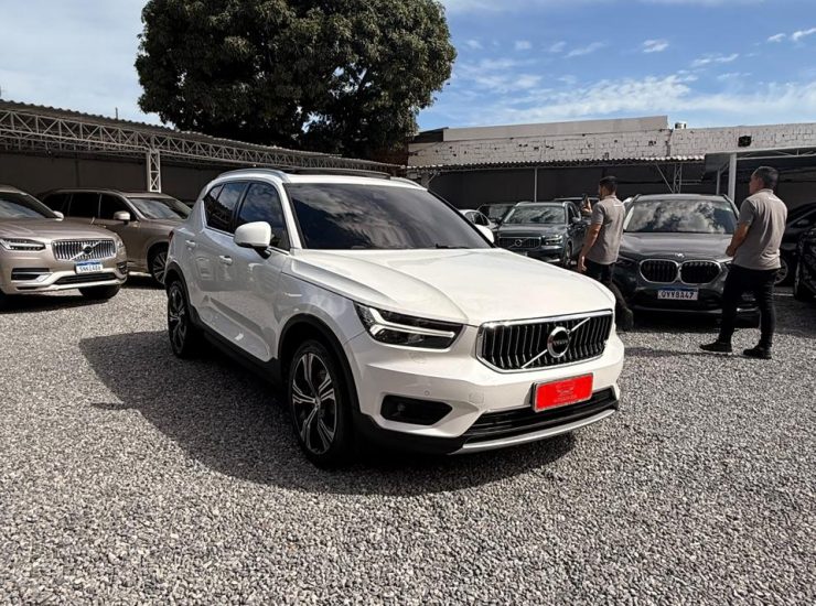 Volvo XC40