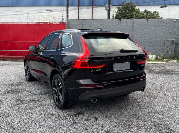 Volvo XC 60 T-5 MOMENTUM 2.0 254cv AWD 5p 2019