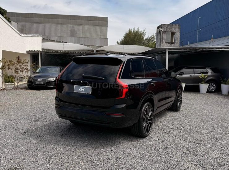 Volvo XC90