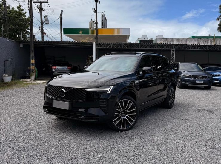 Volvo XC90